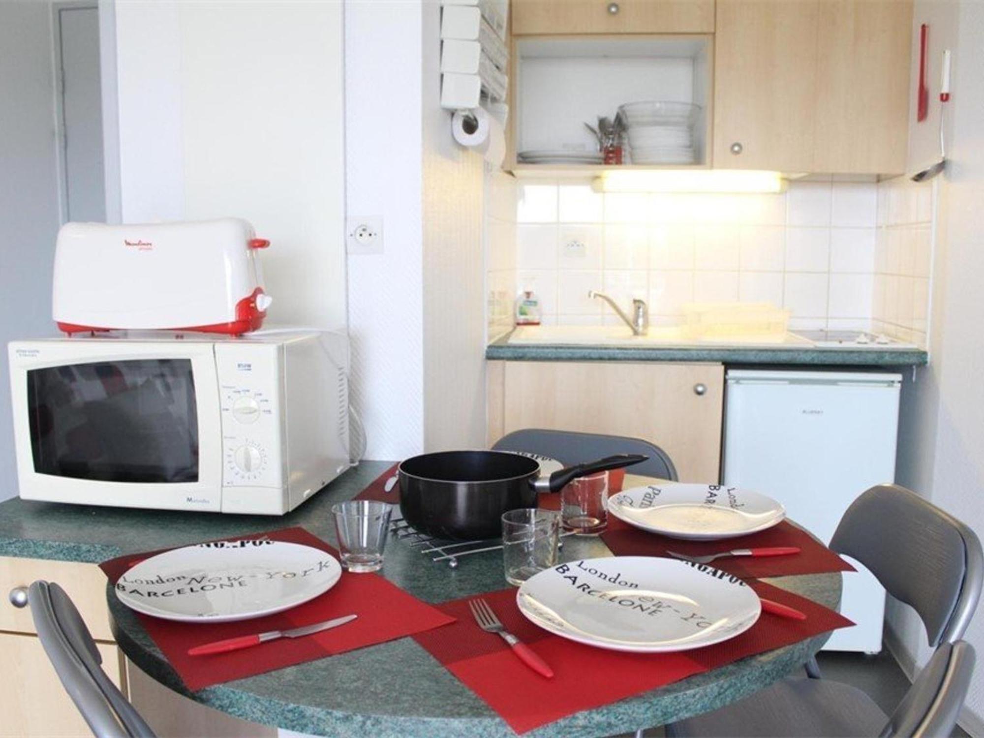 Studio Cabine 4 Pers Avec Balcon, Parking Et Piscine Aux Minimes - La Rochelle - Fr-1-246-177 La Rochelle (Charente-Maritime) Exterior foto